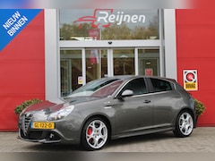 Alfa Romeo Giulietta - 1.4 T 170PK AUTOMAAT QV-LINE | 18" LICHTMETALEN VELGEN 5 GAATS | ALCANTARA/LEDEREN BEKLEDI