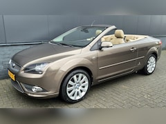 Ford Focus Coupé-Cabriolet - | Airco | sto 2.0-16V Titanium