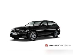 BMW 3-serie Touring - 330e xDrive Sport Line | Camera | Shadow | Sportstoel | Sfeerverlichting | Stoelverwarming