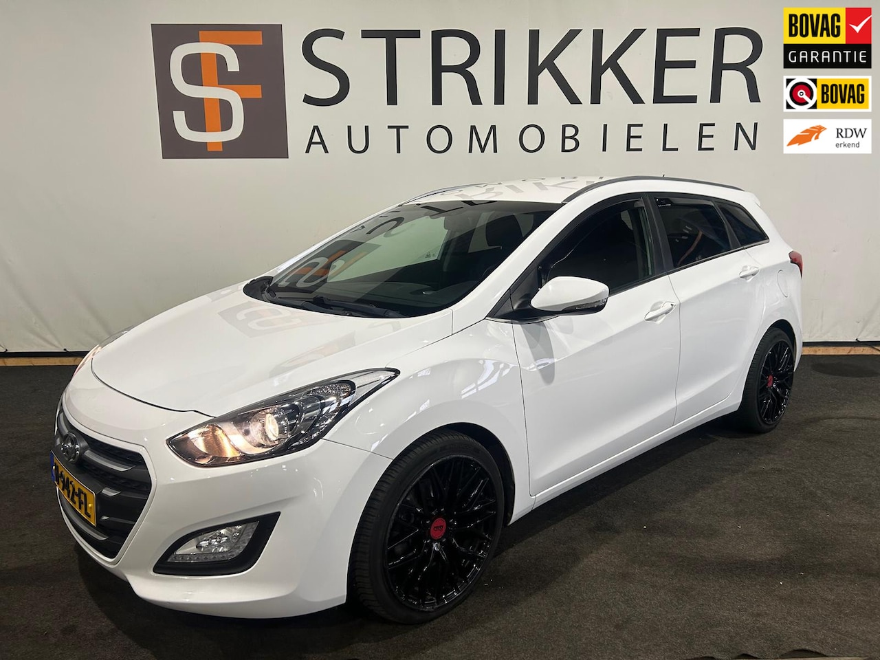 Hyundai i30 - 1.6 GDi Comfort 1.6 GDi Comfort - AutoWereld.nl