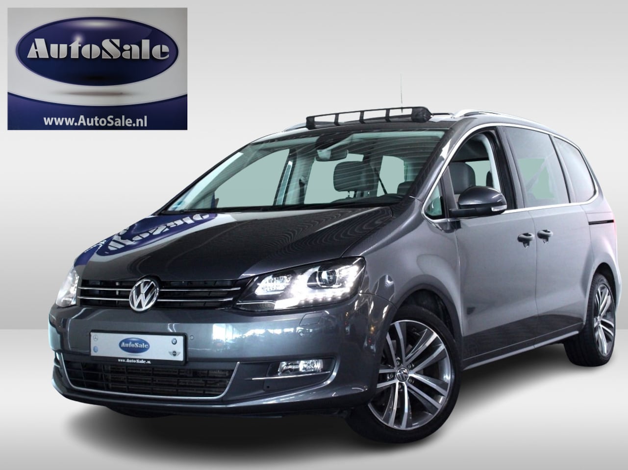 Volkswagen Sharan - 2.0 TSI DSG 221pk Highline 6p. 1eEIG CARPLAY XENON CAMERA STOELVW '15 - AutoWereld.nl