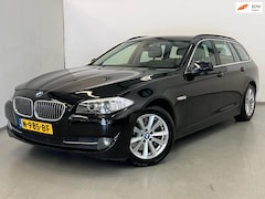 BMW 5-serie Touring - 528i Executive / Xenon / Stoelverwarming
