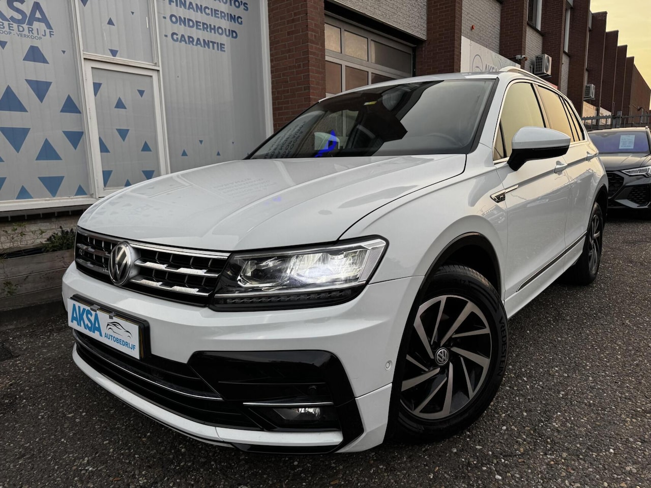 Volkswagen Tiguan - 1.5 TSI ACT Highline 1.5 TSI ACT Highline - AutoWereld.nl