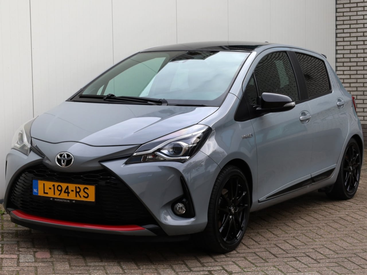 Toyota Yaris - 1.5 Hybrid GR-Sport | Bi-Tone | Carplay | - AutoWereld.nl