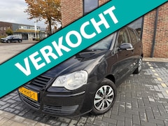 Volkswagen Polo - 1.2-12V Comfortline | Cruise Control | Parkeersensoren | Airco