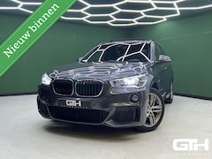 BMW X1 - sDrive18i High Executive M-Pakket | Keyless | Pano