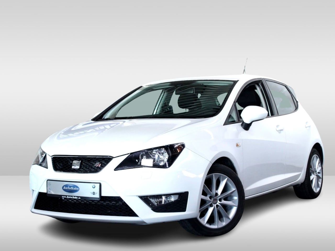 SEAT Ibiza - 1.2 TSI FR DSG NAVI BT CRUISE PDC STOELVW ECC '13 - AutoWereld.nl