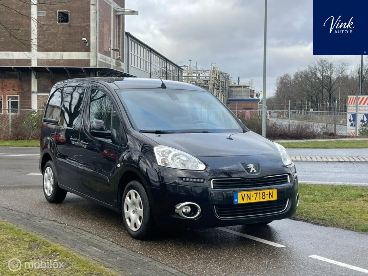 Peugeot Partner - 120 1.6 e-HDI L1 Navteq | Navigatie | Cruise Control | Airco | Led dagrijverlichting - AutoWereld.nl