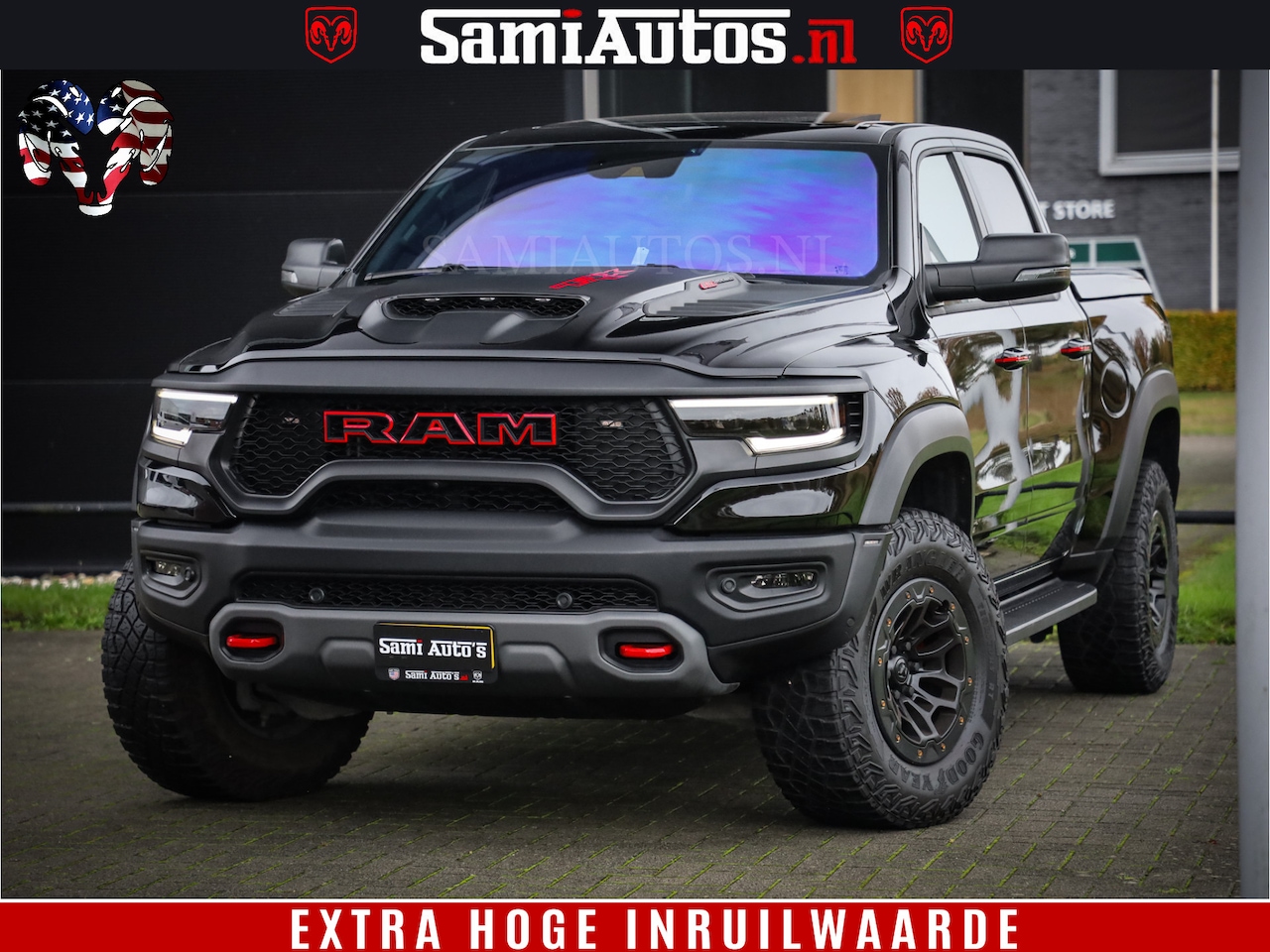 Dodge Ram 1500 - TRX 702 PK 6.2 V8 | RED LINE | HELLCAT | RODE STIKSELS | BOM VOL | 4x4 Crew Cab | DUBBELE - AutoWereld.nl
