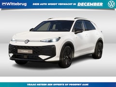 Volkswagen T-Roc - 1.5 TSI R-Line First Edition Profiteer ook van 2.000 euro inruilpremie
