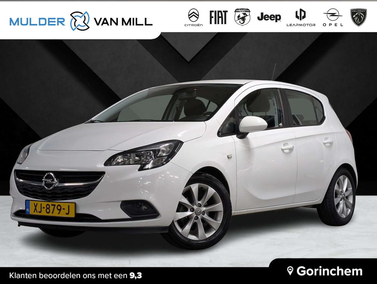 Opel Corsa - Favourite 1.4 90pk NAVI | PARKEERSENSOREN | APPLE CARPLAY / ANDROID | LM-VELGEN - AutoWereld.nl