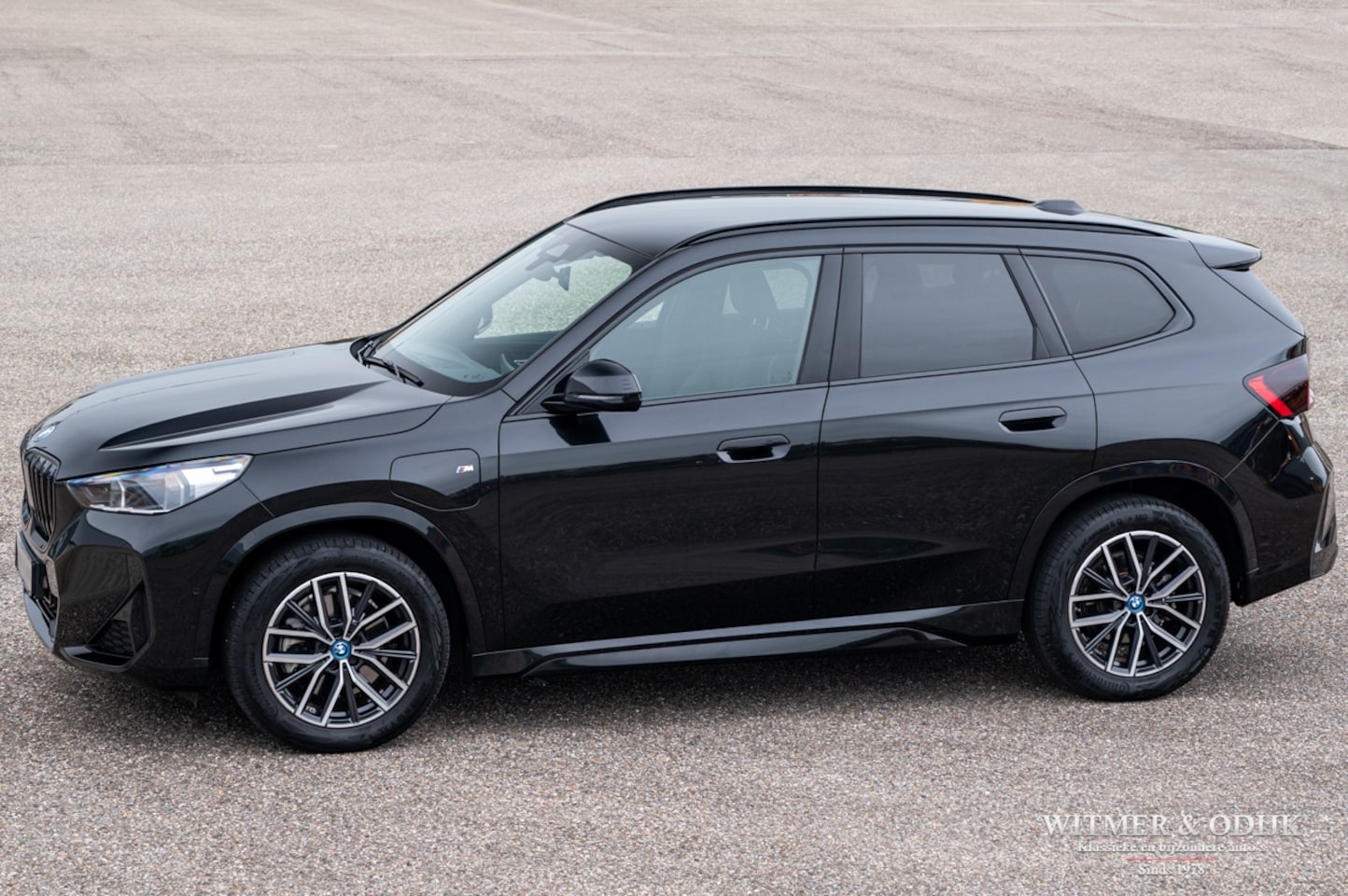 BMW X1 - xDrive30e M-sport, 16.700km - AutoWereld.nl