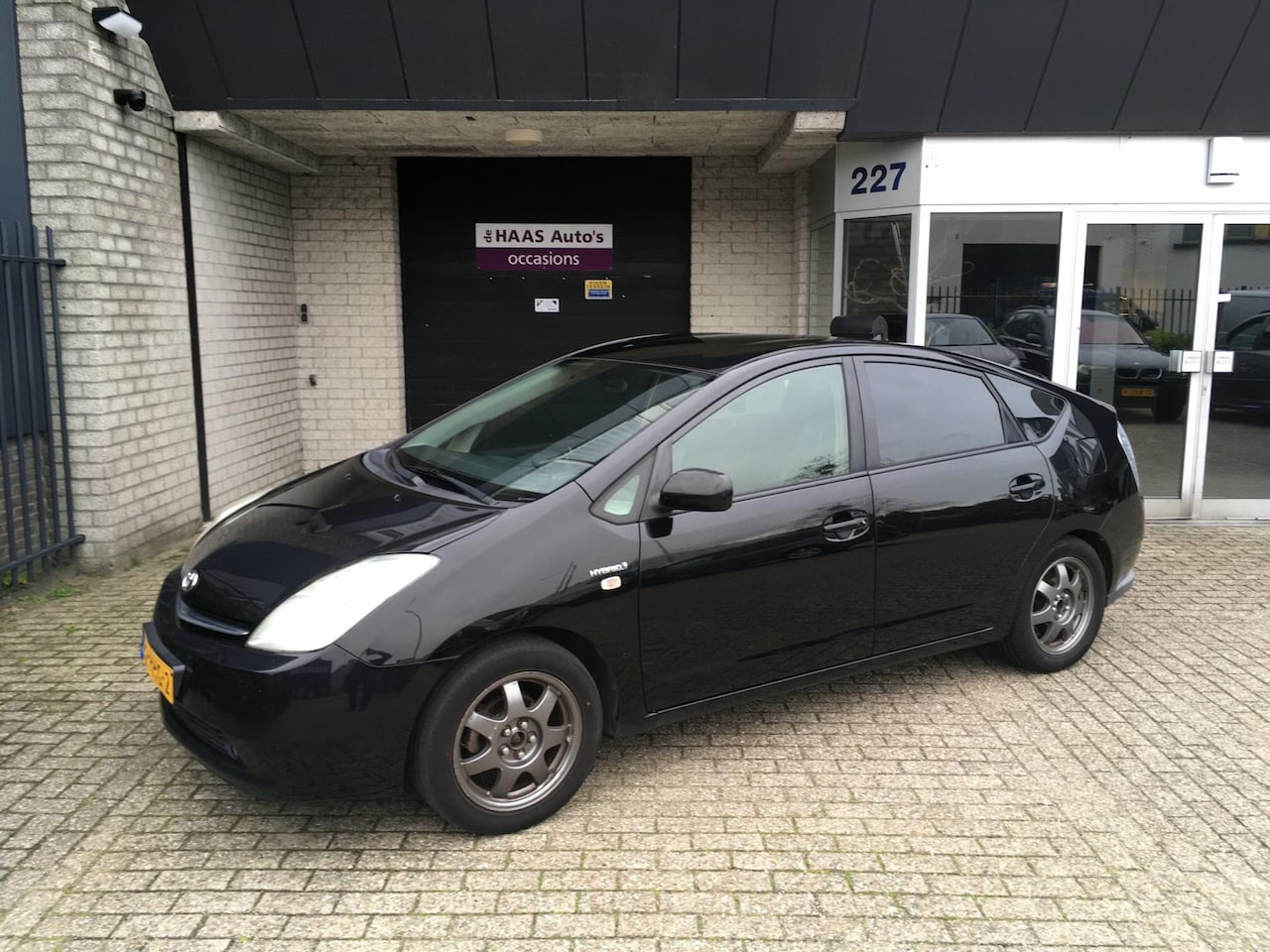 Toyota Prius - 1.5 VVT-i Tech Edition / LEDER / EXPORT / ONDERHOUD NODIG / - AutoWereld.nl