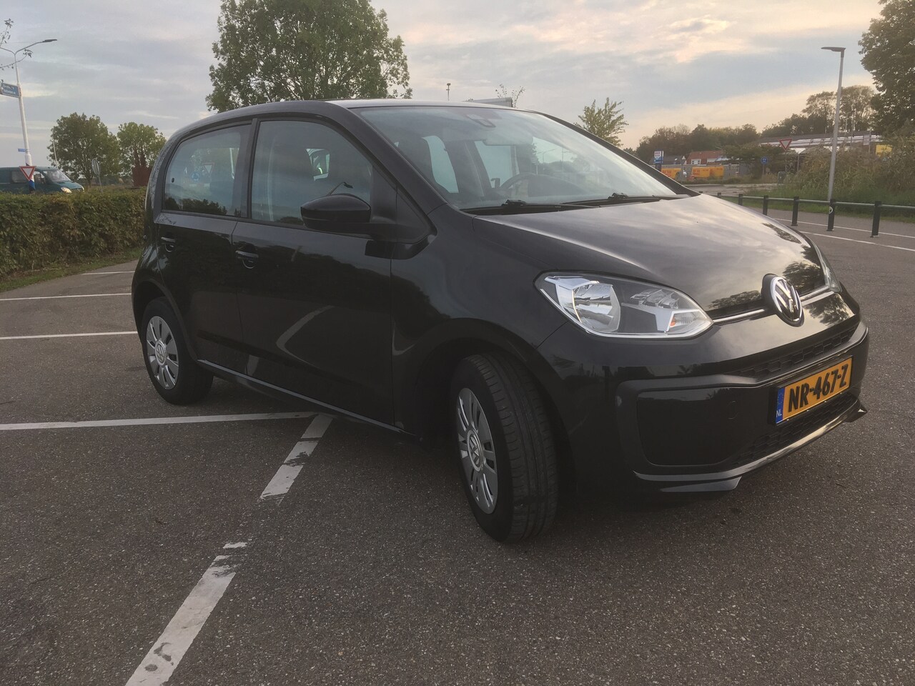 VOLKSWAGEN UP!