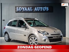 Renault Clio Estate - 1.6-16V 20th Anniversary | AUT | PANO | NAVI | AIRCO | CRUISE | TREKHAAK | PDC | NAP | APK