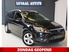 Ford Focus Wagon - 1.6 Comfort | NAVI | CRUISE | AIRCO | TREKHAAK | NAP | APK