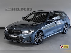 BMW 3-serie Touring - 330i xDrive Lane ACC Black 18' M Stuur
