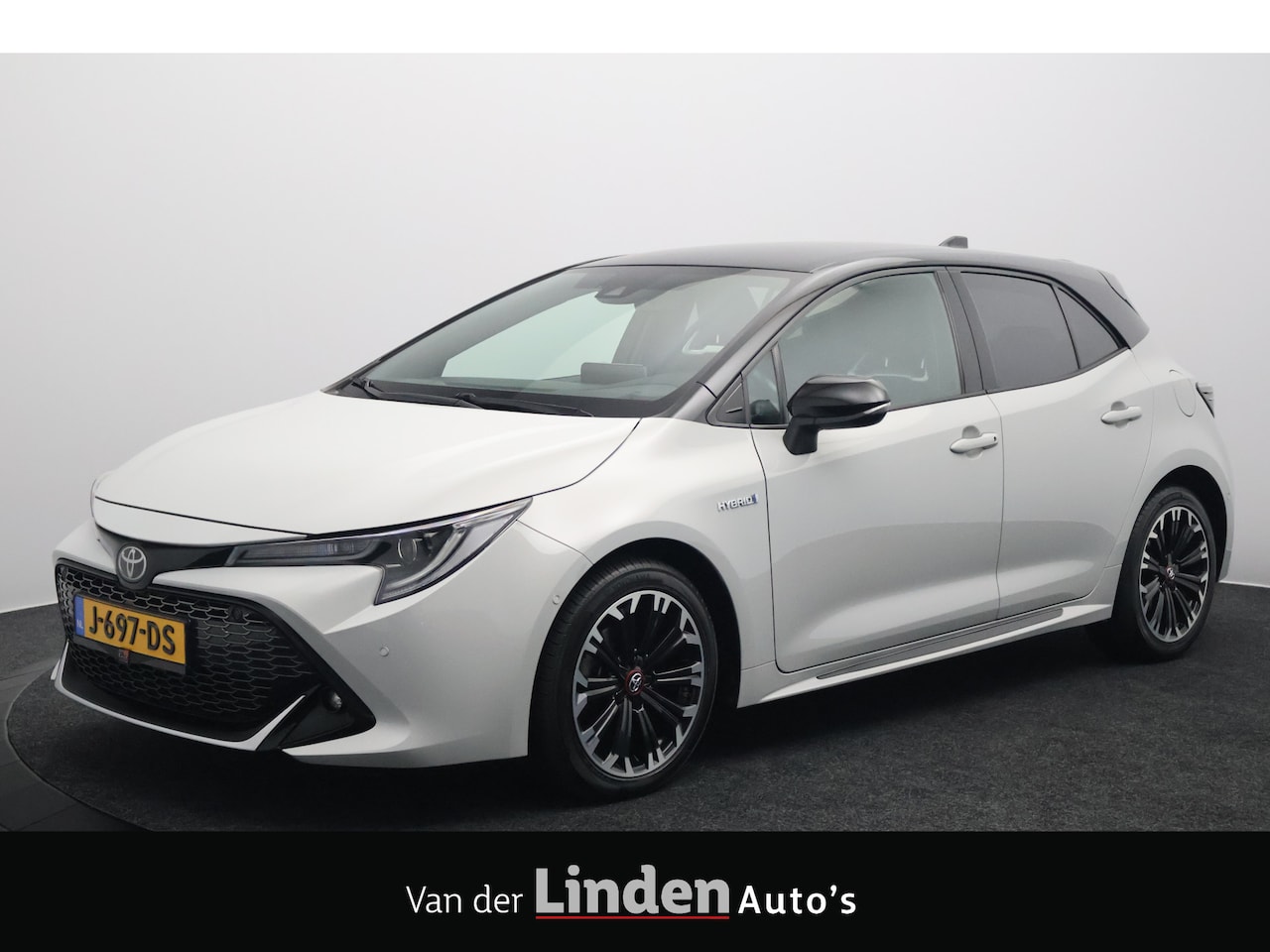 Toyota Corolla - 1.8 Hybrid GR-Sport NL Auto | Sport Stoelen | Apple Carplay & Android | two-tone - AutoWereld.nl