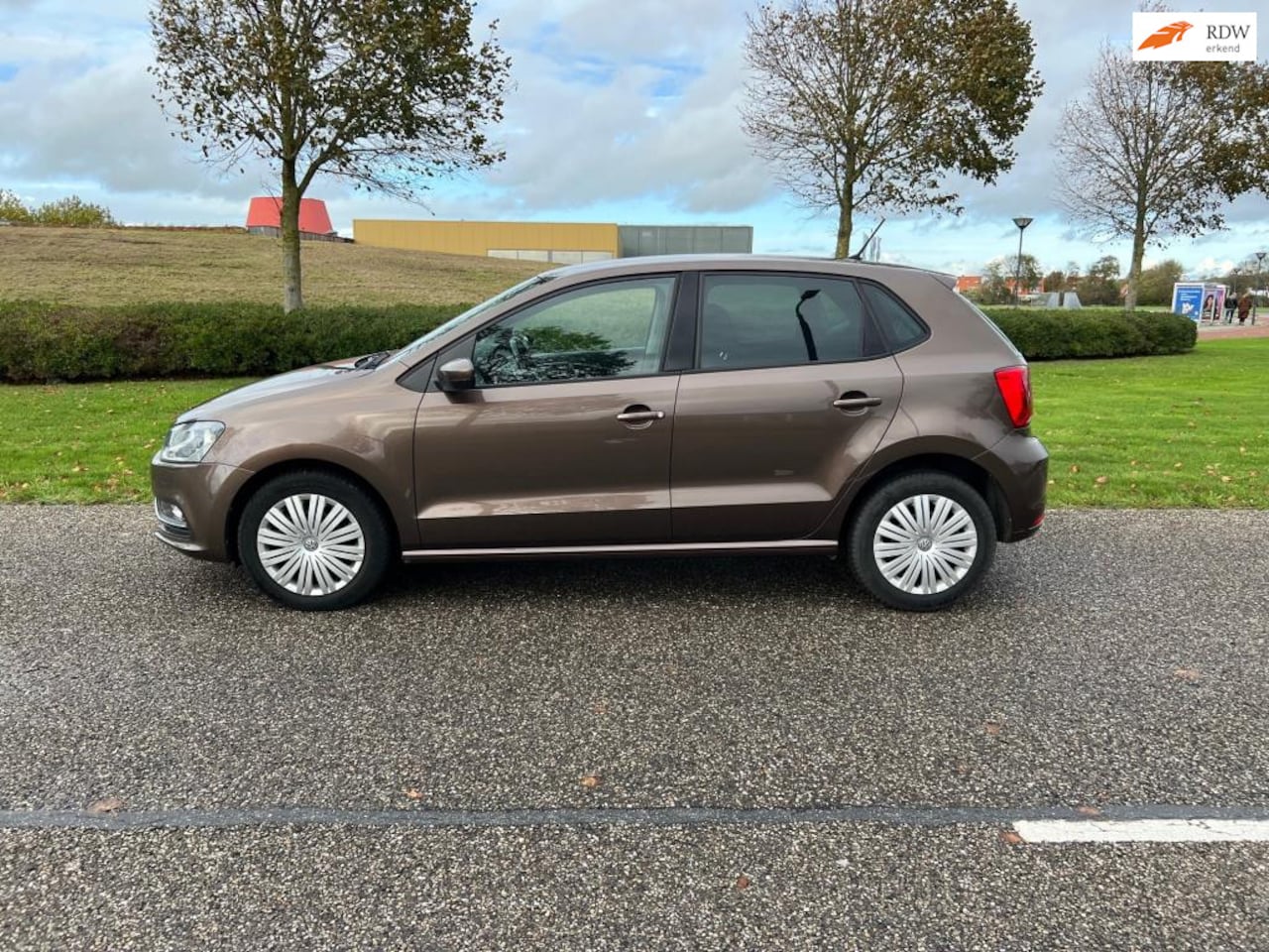 Volkswagen Polo - 1.2 TSI Highline 5deurs AUTOMAAT - AutoWereld.nl