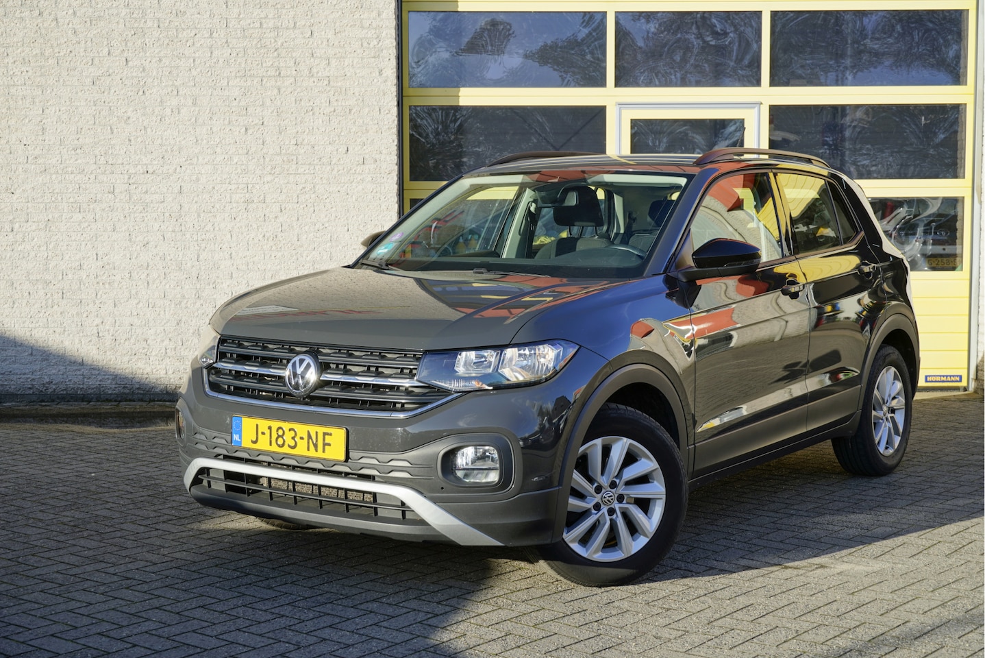 Volkswagen T-Cross - 1.0 TSI Life BJ2020 Lmv 16" | Led | App-Connect | Airco | Cruise control | Getint glas - AutoWereld.nl
