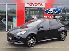 Toyota Yaris - 1.5 HYBRID 130 GR-SPORT NIEUW PANODAK JBL-AUDIO STOEL+STUURVERW. BLIND-SPOT KEYLESS APPLE/