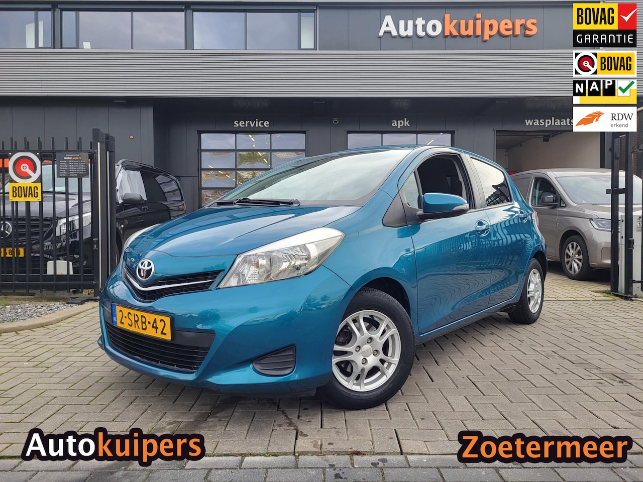 Toyota Yaris - 1.0 VVT-i Aspiration | DEALER ONDERHOUDEN | Met o.a. airco, achteruitrijcamera, navigatie - AutoWereld.nl