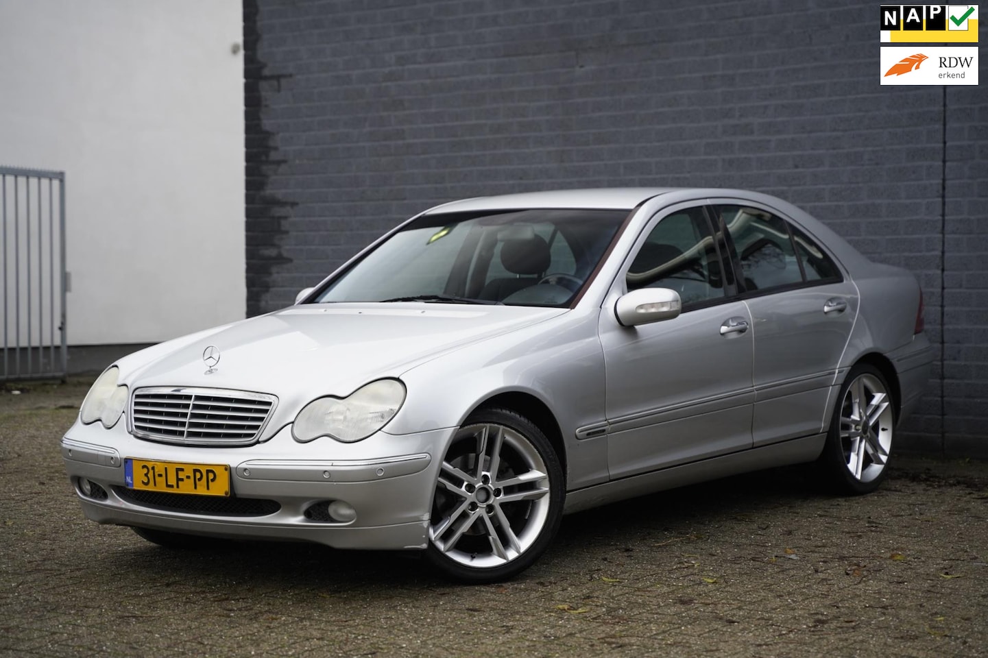 Mercedes-Benz C-klasse - 180 Elegance 180 Elegance, Automaat, Airco, Cruise Control - AutoWereld.nl