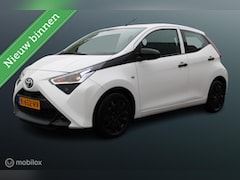 Toyota Aygo - 1.0 VVT-i x-fun, 5-Drs, Bleutooth, Airco, DAB, Multifunctioneel stuurwiel, LED Dagrijverli