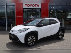 Toyota Aygo X - PULSE 5-DEURS NIEUW UIT VOORRAAD LEVERBAAR APPLE/ANDROID CAMERA CLIMA 17"LMV PRIVACY-GLASS