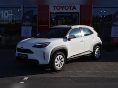 Toyota Yaris Cross - 1.5 HYBRID 115 NWE MODEL APPLE/ANDROID STOELVERWARM. AD-CRUISE ALL-SEASON CAMERA CLIMA