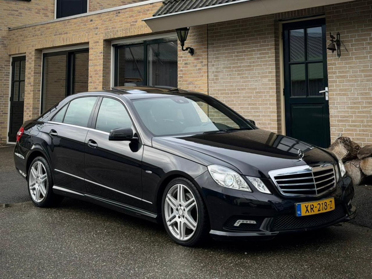 Mercedes-Benz E-klasse - E220 CDI AMG |LEDER PANO|1E EIG - AutoWereld.nl