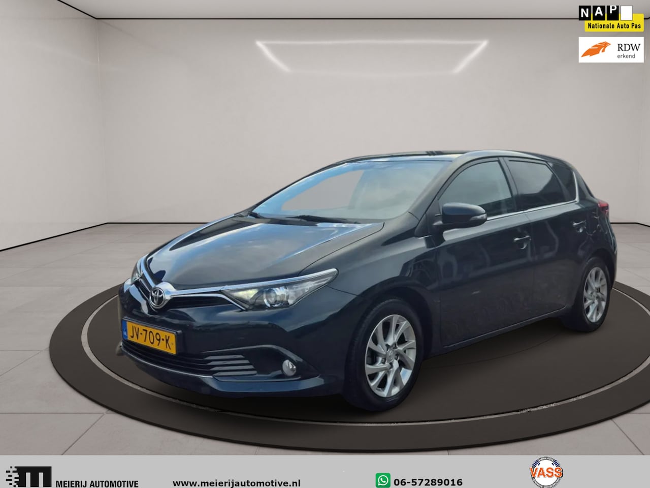 Toyota Auris - 1.2T Trend Pano / camera / navi - AutoWereld.nl