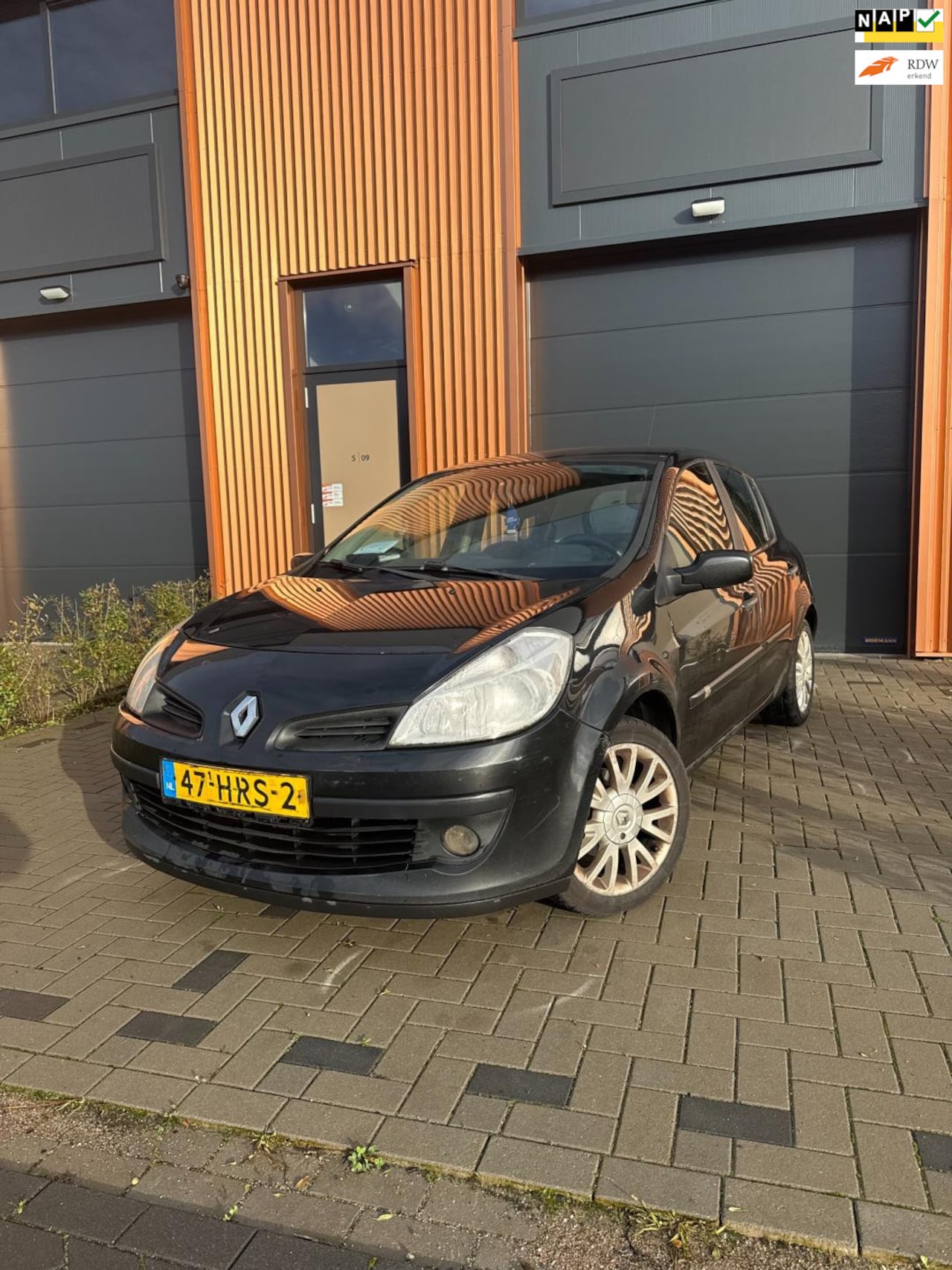Renault Clio - 1.2 TCE Collection - APK - ELEKpakket - Airco - AutoWereld.nl