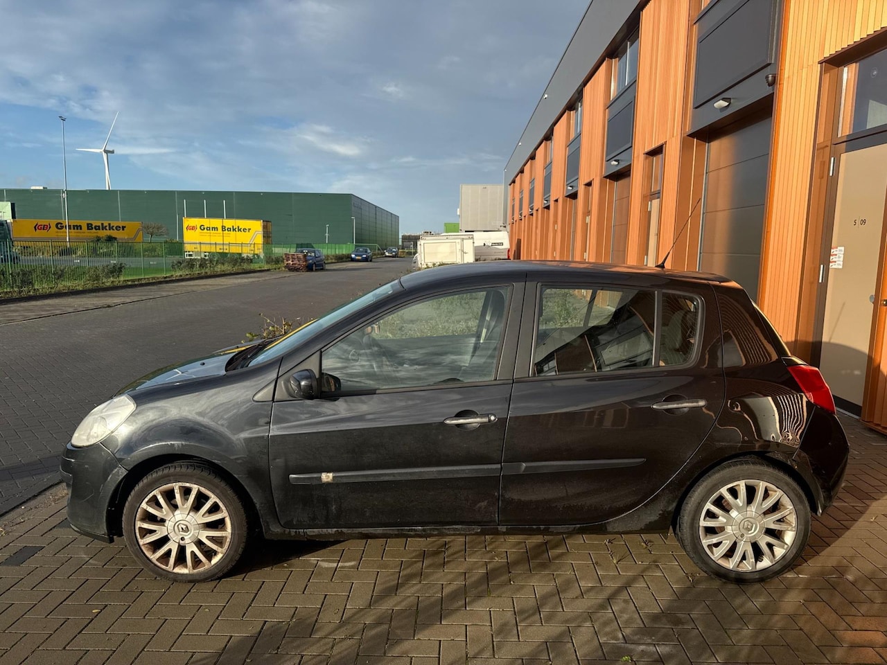 Renault Clio - 1.2 TCE Collection - APK - ELEKpakket - Airco - AutoWereld.nl