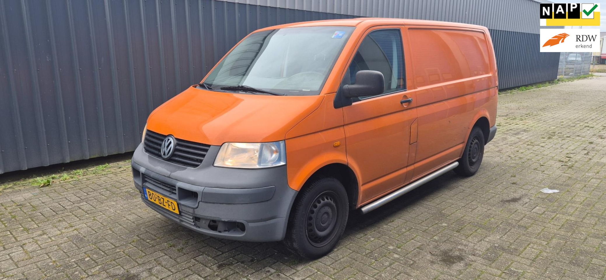 Volkswagen Transporter - 1.9 TDI 300 T800 / APK gekeurd tot 28-02-2026 / Trekhaak / Cruisecontrol / Parkcam / - AutoWereld.nl
