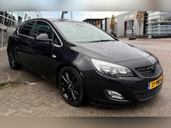 Opel Astra - 1.4 Turbo Sport / Nieuwe motor