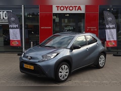 Toyota Aygo X - PLAY 5-DEURS AIRCO AD-CRUISE APPLE/ANDROID CAMERA NL-AUTO