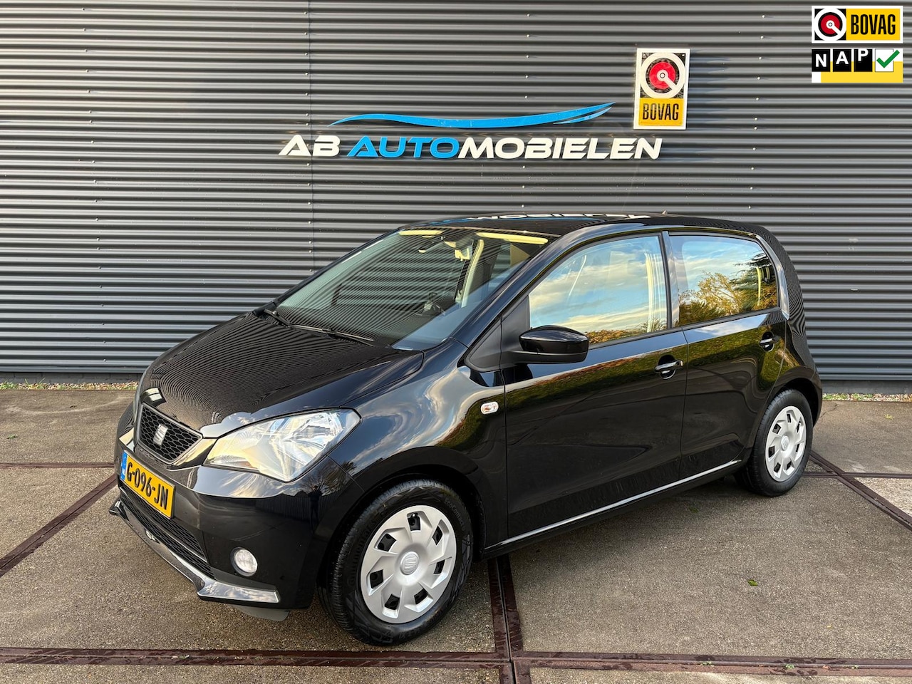 SEAT Mii - 1.0 Style Intense PARKEER SENSOR/ BLEUTOOTH - AutoWereld.nl
