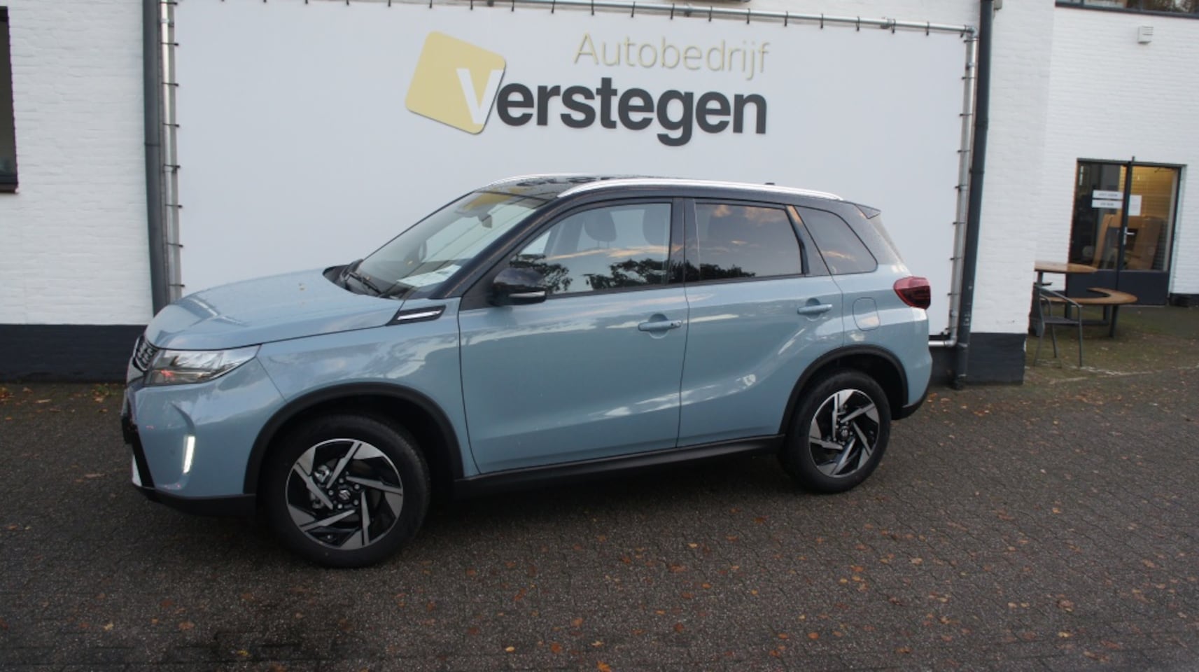 Suzuki Vitara - 1.5 Hybrid Stijl Automaat - AutoWereld.nl