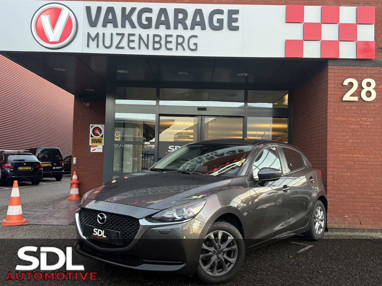 Mazda 2 - 1.5 Skyactiv-G Comfort // NAVI + CARPLAY // PDC // CRUISE // AIRCO // STOELVERWARMING - AutoWereld.nl