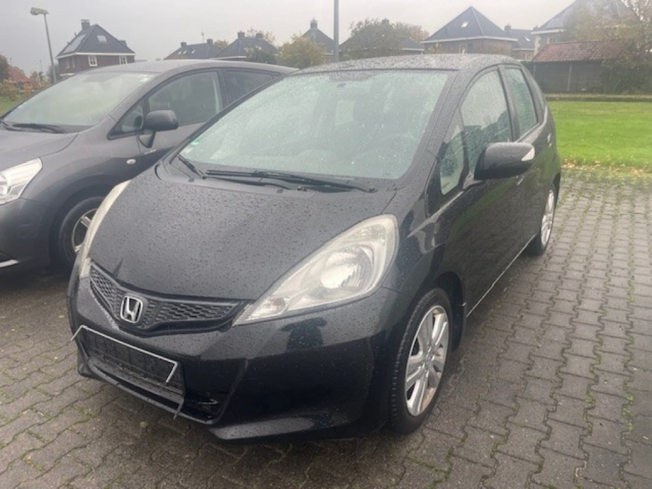 Honda Jazz - 1.4 Automaat/ Airco/ LM/ Parkeersensoren/ Stoelverw. - AutoWereld.nl