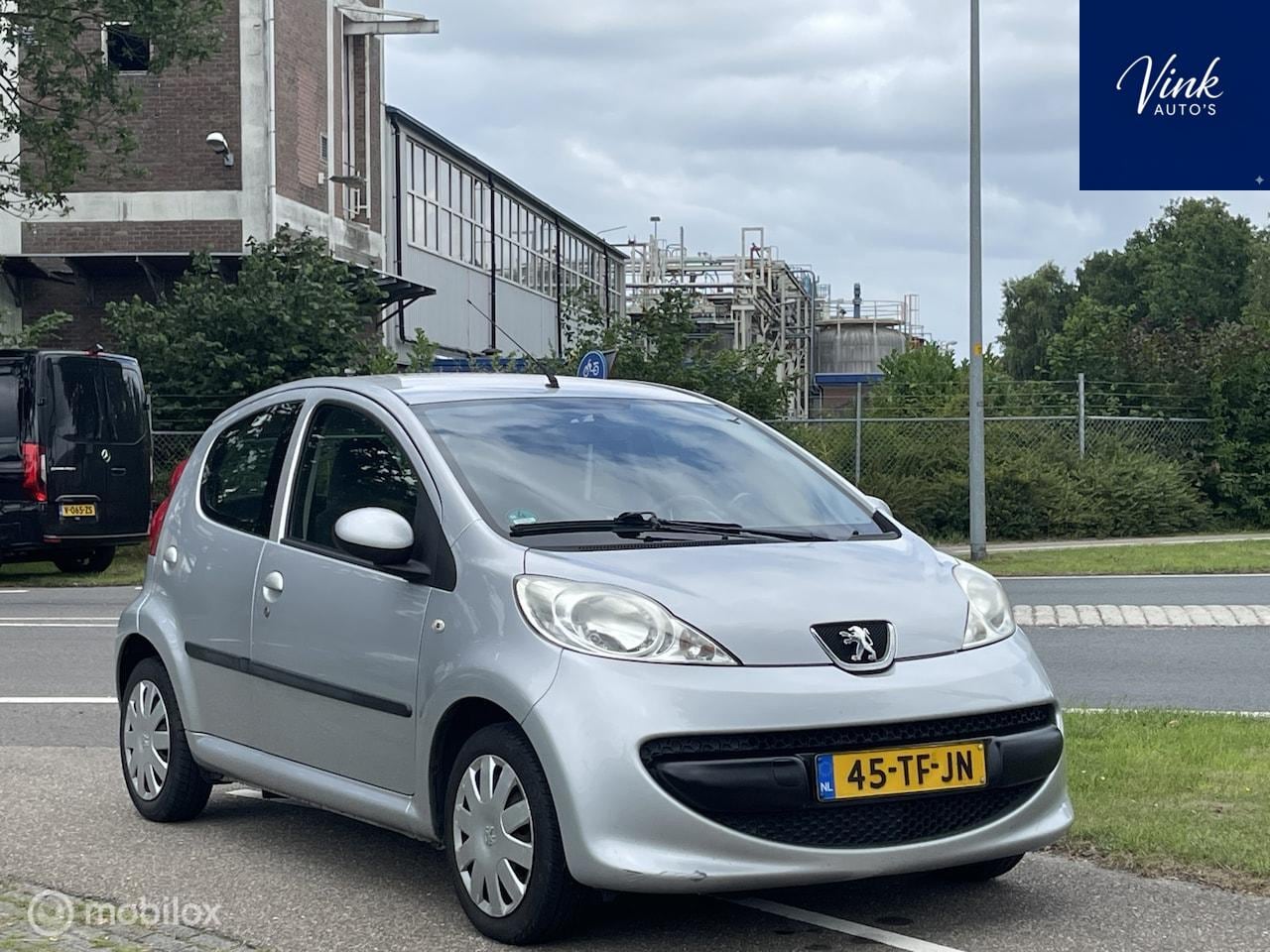 Peugeot 107 - 1.0-12V XS | Airco | 5 Deurs | Elektrisch Pakket | Centrale Vergrendeling - AutoWereld.nl