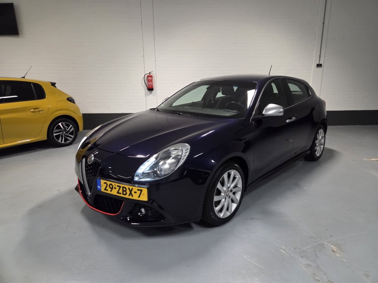 Alfa Romeo Giulietta - AUTOMAAT 1.4 T Distinctive - AutoWereld.nl
