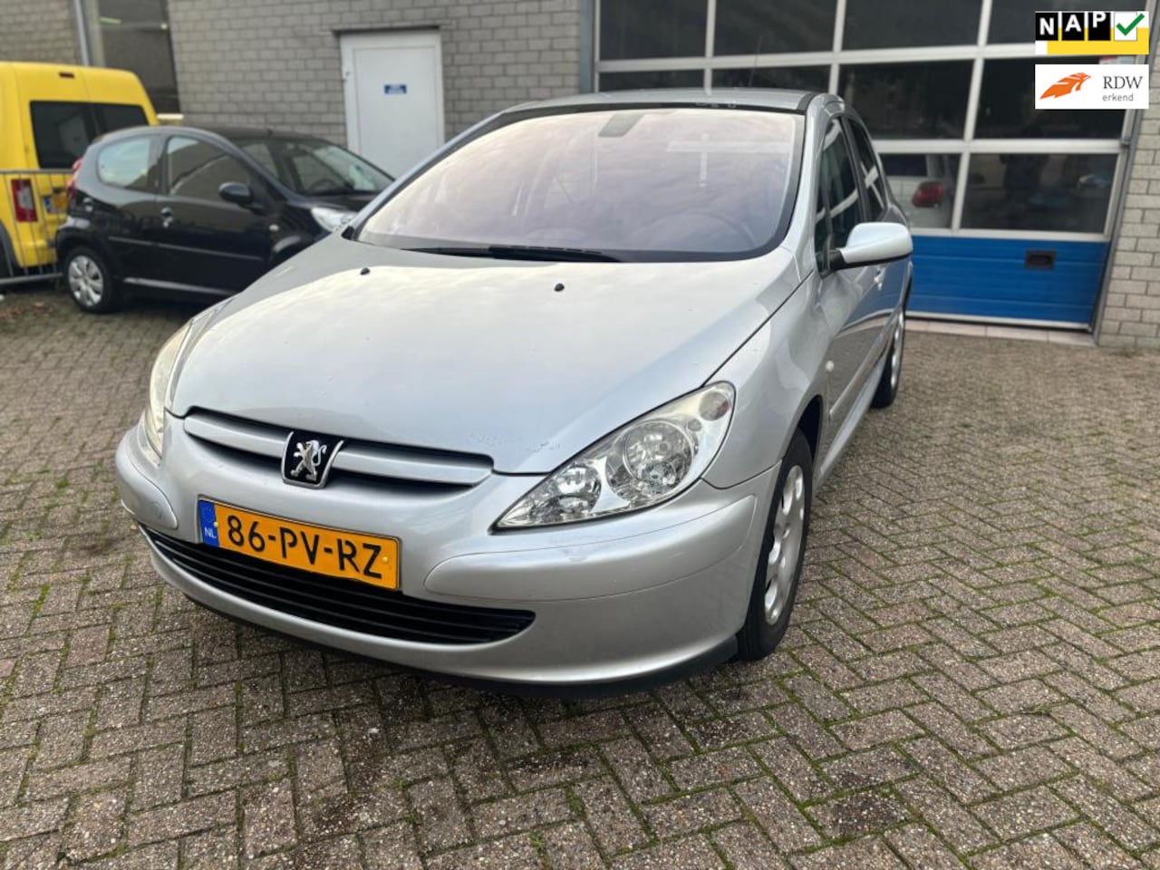 Peugeot 307 - 1.6-16V XT Premium|AUT|Clima|Cruise|APK - AutoWereld.nl