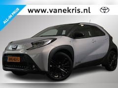 Toyota Aygo X - 1.0 VVT-i MT JBL, Parkeersensoren, Stoelverwarming, Half leder, Keyless entry, 18 inch vel