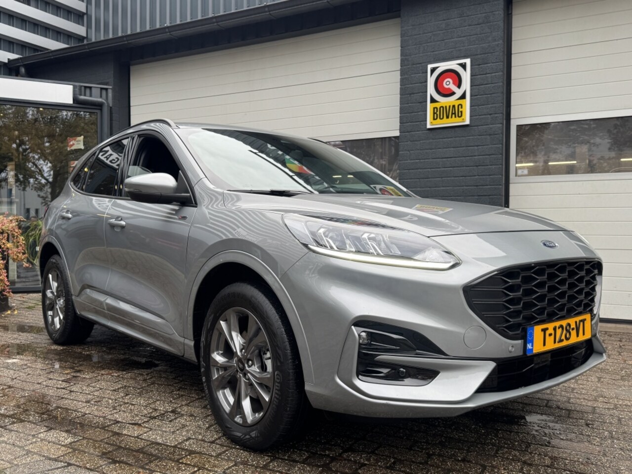 Ford Kuga - 2.5 PHEV ST-Line 2.5 PHEV ST-Line - AutoWereld.nl