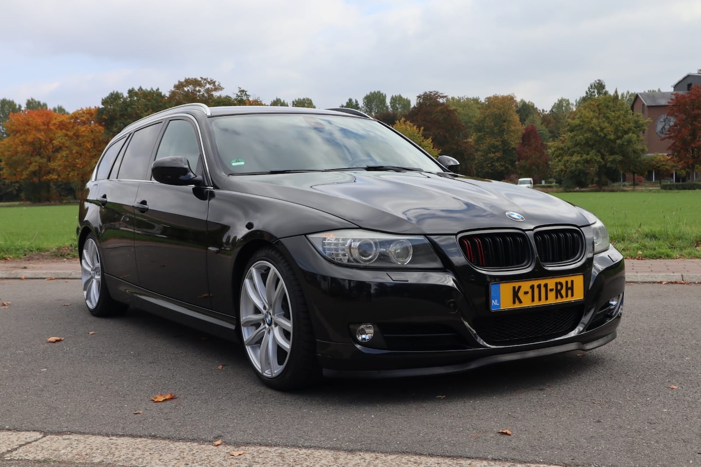 BMW 3-serie Touring - 325i Edition uitvoering - AutoWereld.nl