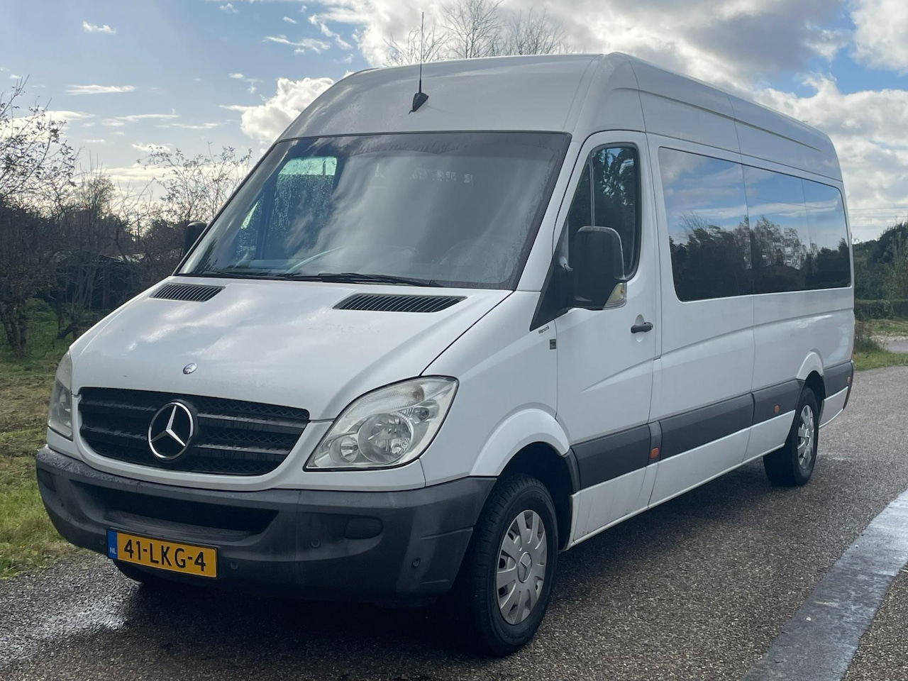 Mercedes-Benz Sprinter - 311 2.2 CDI 432 HD / 9-pers / Nieuwe APK - AutoWereld.nl