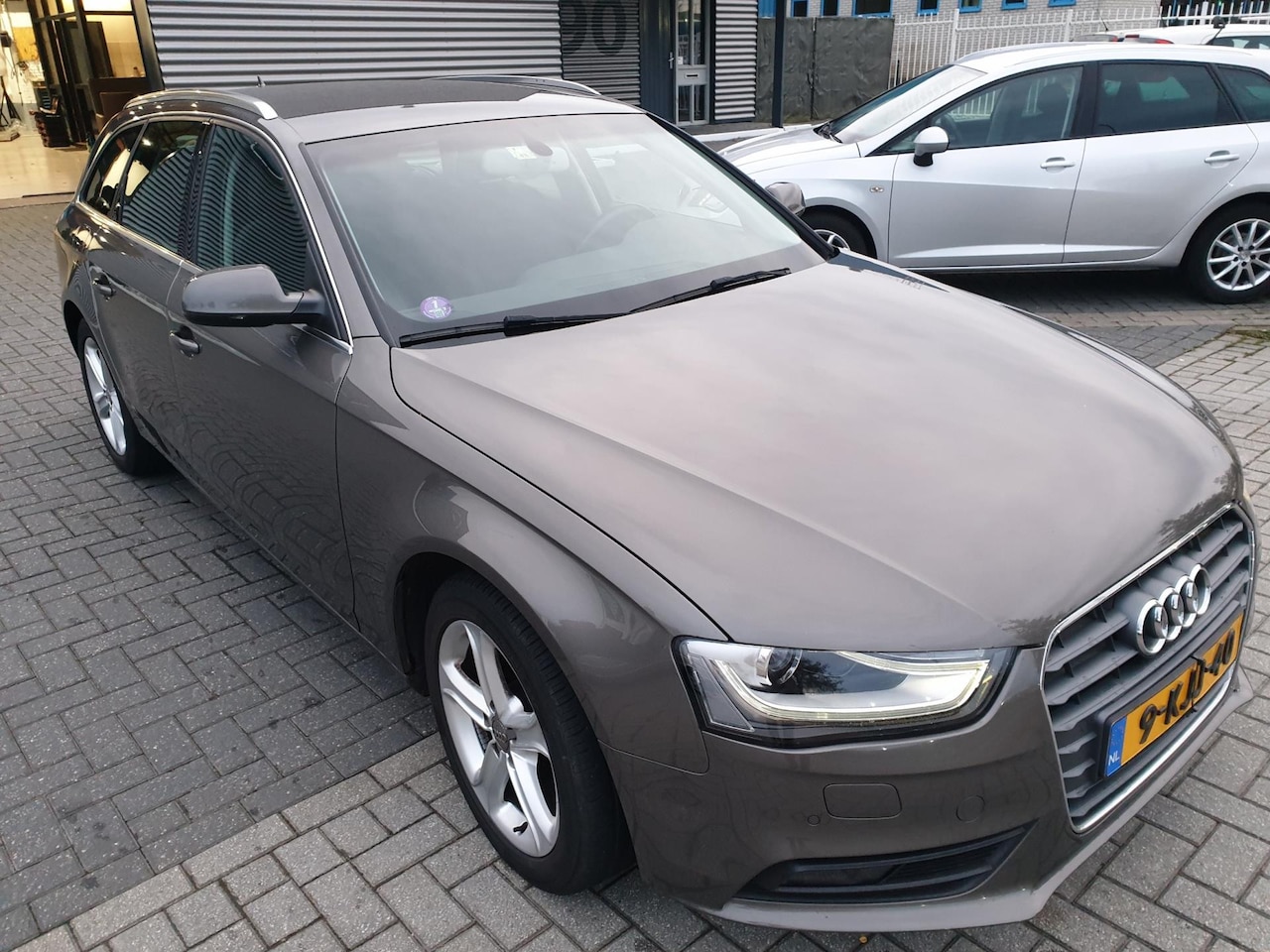 Audi A4 Avant - 1.8 TFSI Business Edition Automaat - AutoWereld.nl