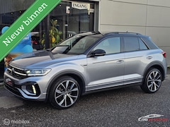 Volkswagen T-Roc - 1.5 TSI 3x R-Line Panorama/IQ Light/Keyless/Twotone
